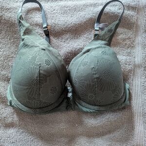 Floral Lace Bra in Olive Green